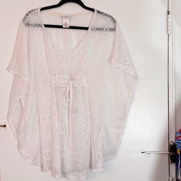 Jaclyn Smith Other - Jaclyn Smith White Lace Beach Cover-Up Size S